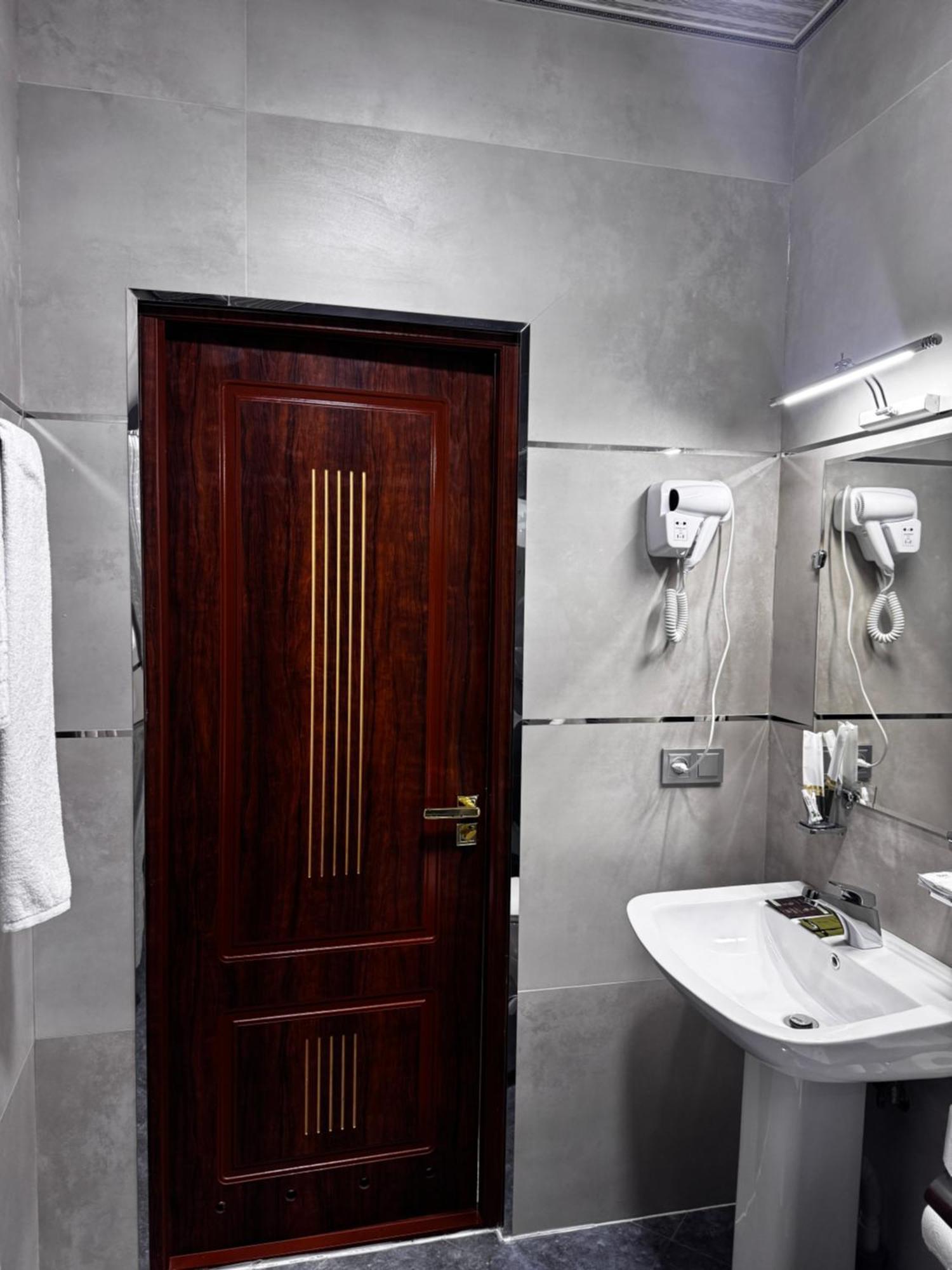 Salomat Guest House Samarkand Exterior photo